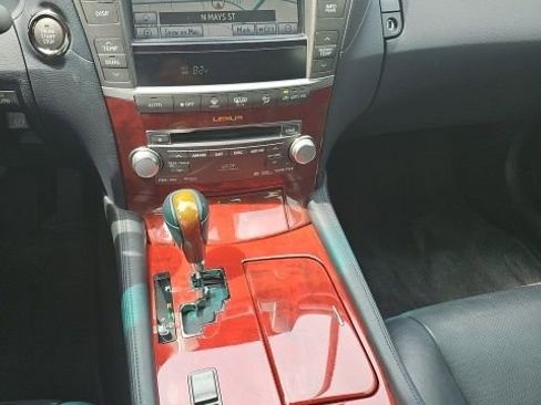 Used 2012 Lexus LS 460 w/ Luxury Value Edition image 4