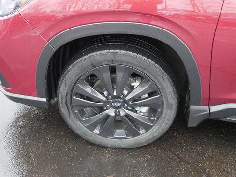 Used 2022 Subaru Ascent Onyx Edition image 8