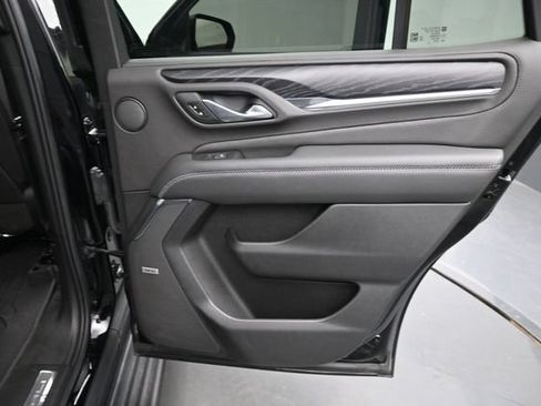 Used 2022 GMC Yukon Denali w/ Denali Ultimate Package AWD/4WD image 15