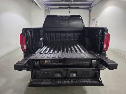 Used 2023 GMC Sierra 1500 AT4X AWD/4WD image 8