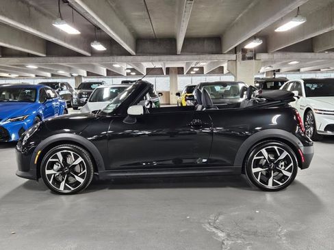 Used 2025 MINI Cooper Convertible image 9