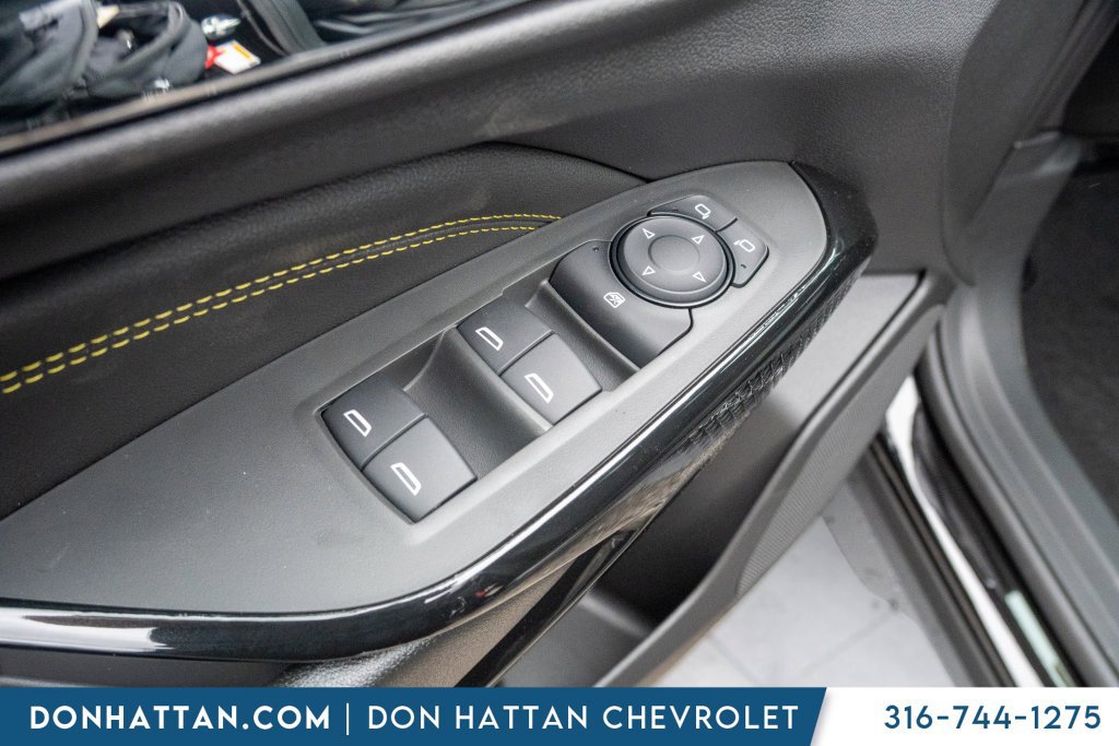 New 2026 Chevrolet Trax LT w/ LT Convenience Package FWD image 14