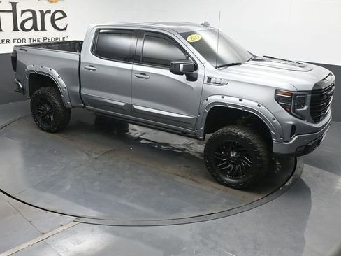 Used 2023 GMC Sierra 1500 AT4 w/ Technology Package AWD/4WD image 46