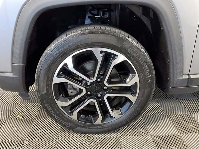 Used 2022 Jeep Compass Limited AWD/4WD image 10