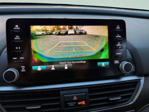 Used 2018 Honda Accord EX-L image 26