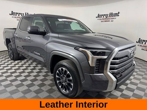 Used 2025 Toyota Tundra Limited image 6