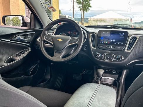 Used 2024 Chevrolet Malibu LT image 22