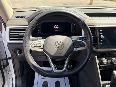 Used 2022 Volkswagen Atlas SEL Premium AWD/4WD image 9