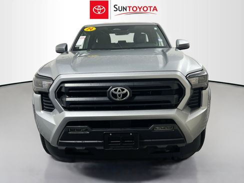 Used 2024 Toyota Tacoma SR5 image 10