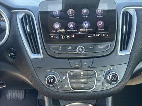 Used 2024 Chevrolet Malibu LT FWD image 28