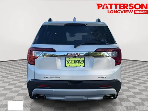 Used 2023 GMC Acadia SLT w/ Technology Package AWD/4WD image 3