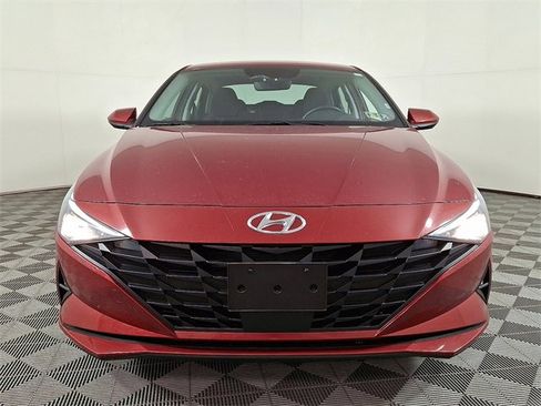 Used 2023 Hyundai Elantra SEL w/ Convenience Package image 5