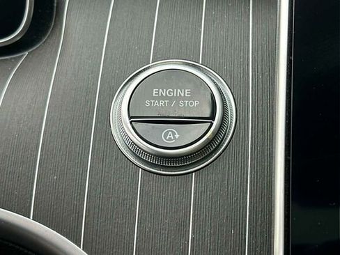 Used 2023 Mercedes-Benz C 300 Sedan image 27