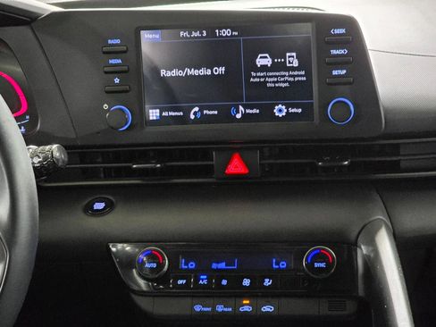 Certified 2025 Hyundai Elantra Sport FWD image 25