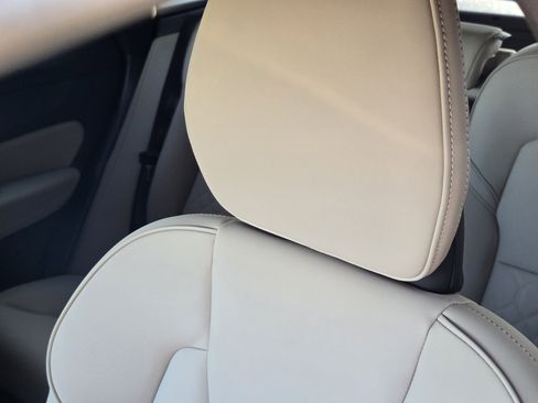 New 2026 Volvo XC60 T8 Plus w/ Protection Package Premier image 17