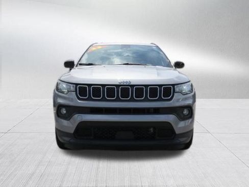 Certified 2023 Jeep Compass Latitude AWD/4WD image 8