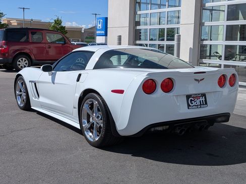 Used 2013 Chevrolet Corvette Grand Sport w/ 3LT Preferred Equipment Group RWD image 8
