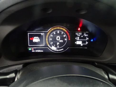 Used 2023 Toyota GR86 RWD image 13