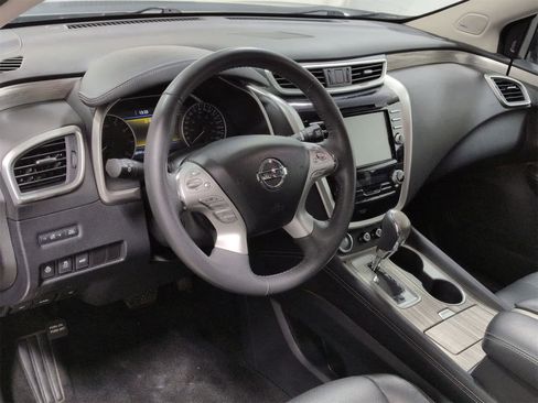 Used 2017 Nissan Murano Platinum image 11