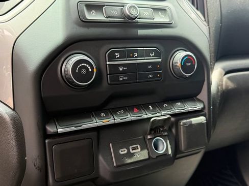 Used 2021 Chevrolet Silverado 1500 Custom w/ Rally Edition RWD image 19