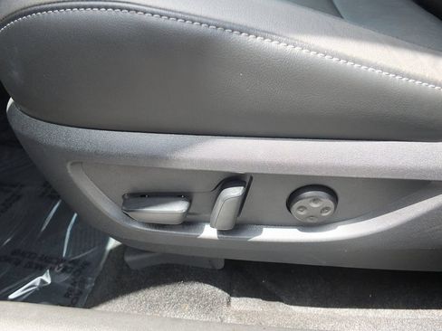 Used 2025 INFINITI QX50 Luxe AWD/4WD image 25