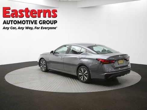 Used 2022 Nissan Altima 2.5 SV image 51