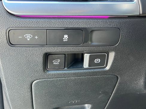 Used 2023 Hyundai Palisade Calligraphy image 33