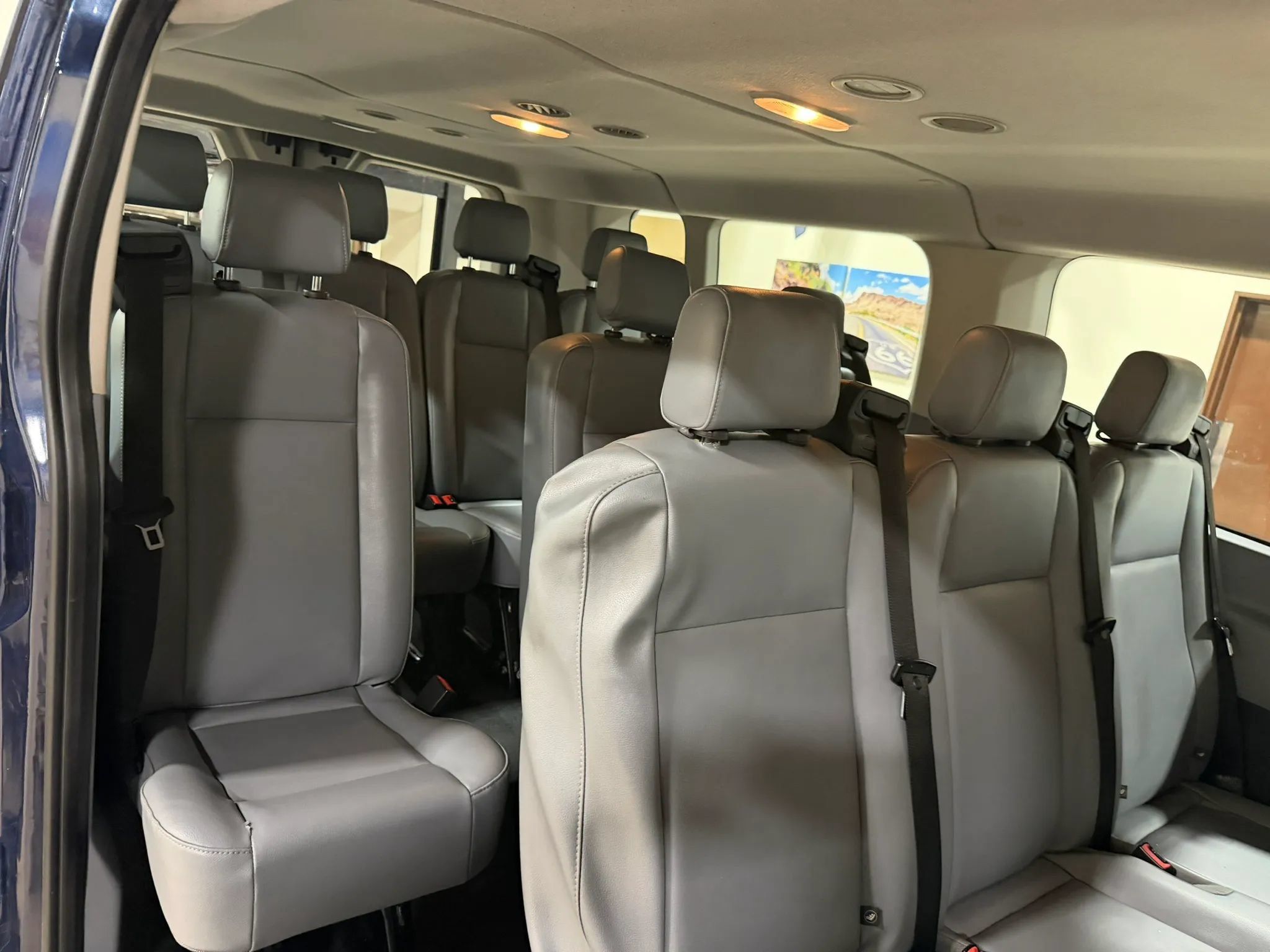 Used 2016 Ford Transit 350 XL RWD image 31