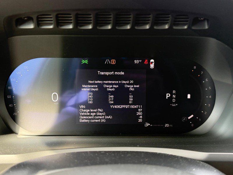 New 2026 Volvo XC90 B6 Ultra w/ Protection Package AWD/4WD image 16