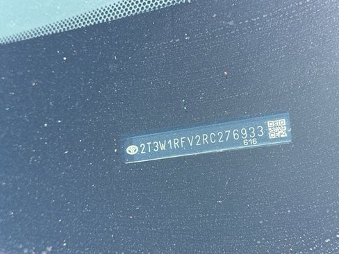 Used 2024 Toyota RAV4 XLE FWD image 5