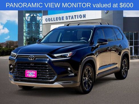 Used 2024 Toyota Grand Highlander Limited image 2