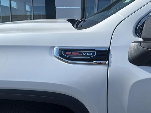 Used 2025 GMC Sierra 1500 Denali w/ Denali Reserve Package AWD/4WD image 14