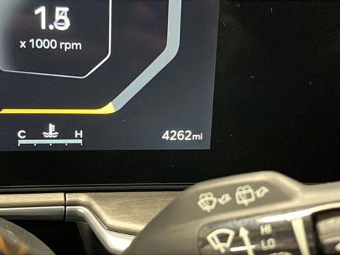 Used 2025 Kia Sorento SX AWD/4WD image 10