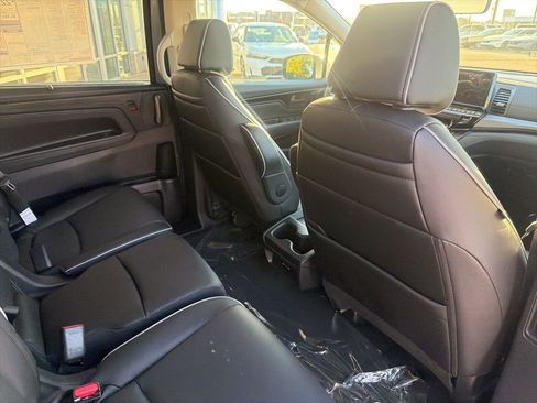 New 2026 Honda Odyssey Touring image 27