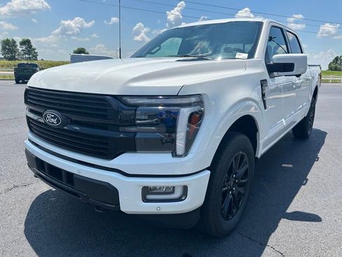New 2025 Ford F150 Platinum w/ FX4 Off-Road Package image 4