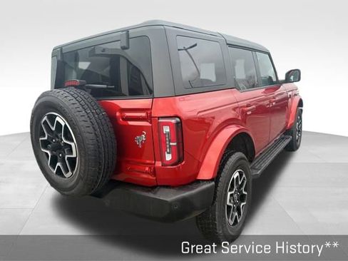 Used 2024 Ford Bronco Outer Banks image 13