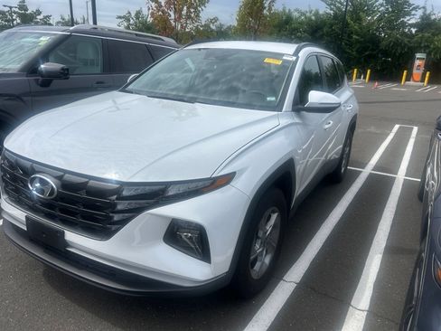 Certified 2023 Hyundai Tucson SEL AWD/4WD image 2