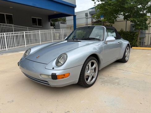 Used 1996 Porsche 911 Carrera 4 AWD/4WD image 4