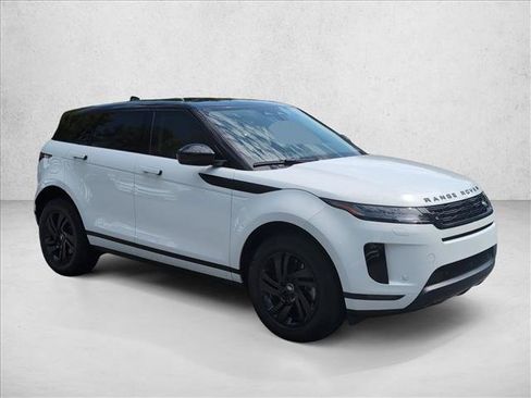 Used 2024 Land Rover Range Rover Evoque S AWD/4WD image 3