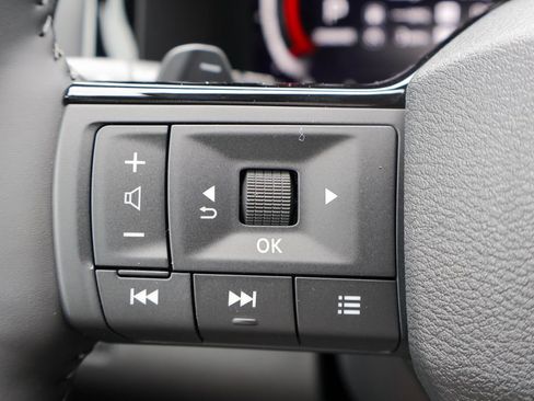 New 2026 Nissan Pathfinder SL FWD image 11