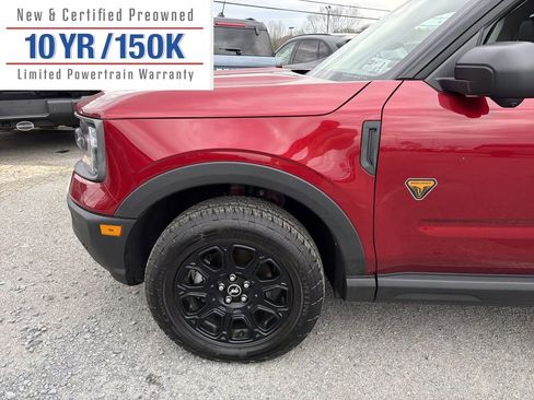 Used 2025 Ford Bronco Sport Badlands image 11