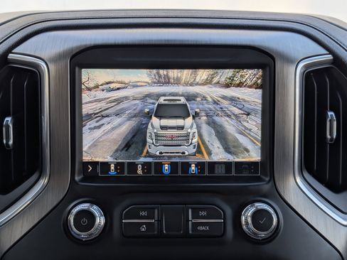 Used 2021 GMC Sierra 3500 Denali w/ Denali Ultimate Package image 24