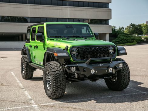 New 2025 Jeep Wrangler Unlimited Sport AWD/4WD image 23