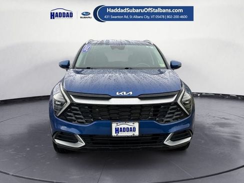 Used 2025 Kia Sportage EX AWD/4WD image 8