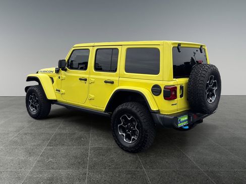 Used 2023 Jeep Wrangler Unlimited Rubicon 4xe w/ Cold Weather Group AWD/4WD image 5