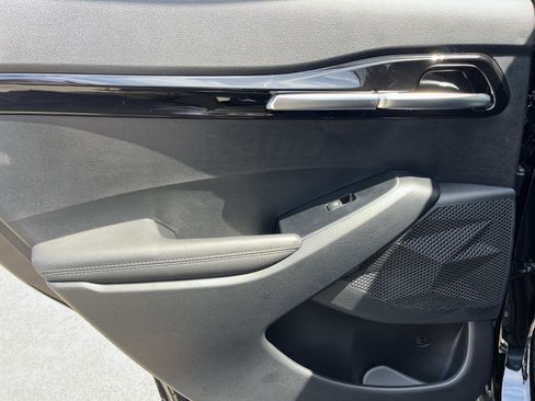 New 2026 Kia Seltos S FWD image 19