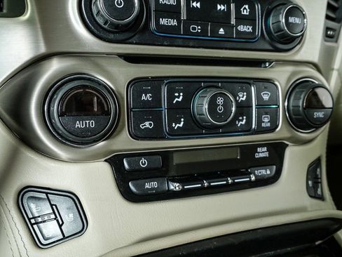 Used 2020 GMC Yukon Denali w/ Denali Ultimate Package image 16