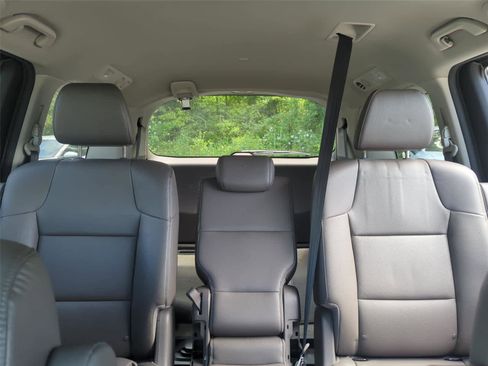 Used 2016 Honda Odyssey EX-L image 28