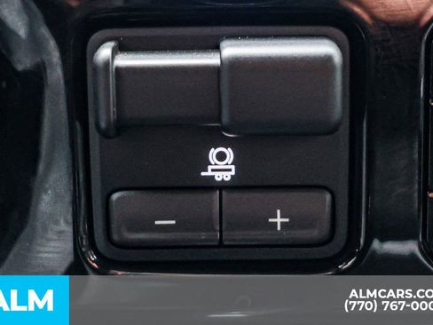 Used 2024 Chevrolet Silverado 2500 LTZ w/ LTZ Premium Package image 45