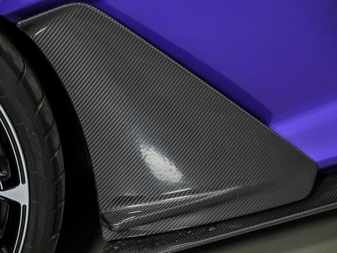 Used 2024 Lamborghini Revuelto image 8